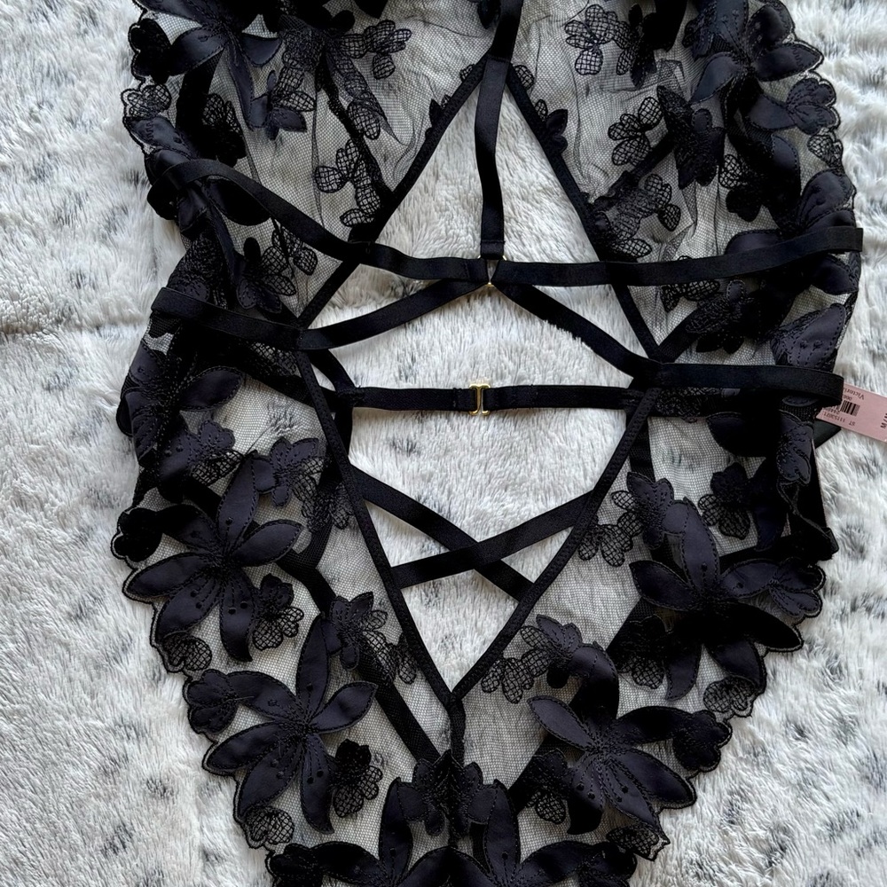 Victoria's Secret Black Floral Lace Chemise